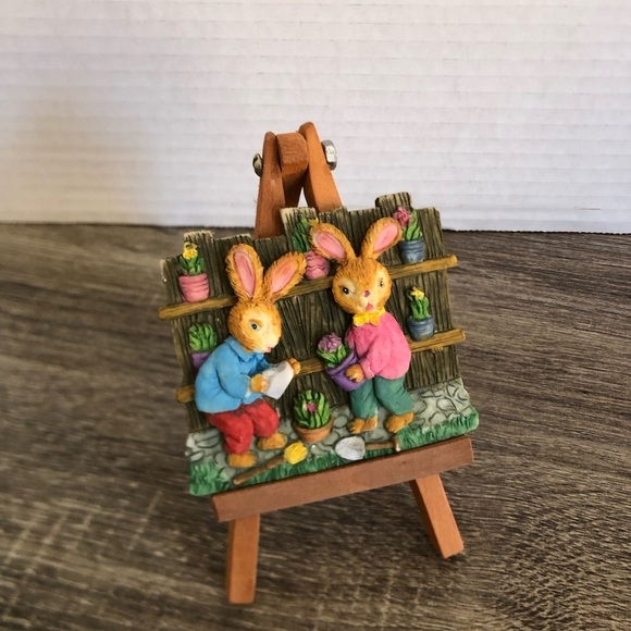 Vtg Bunny Figurine on Mini Easel - Picture 2 of 7